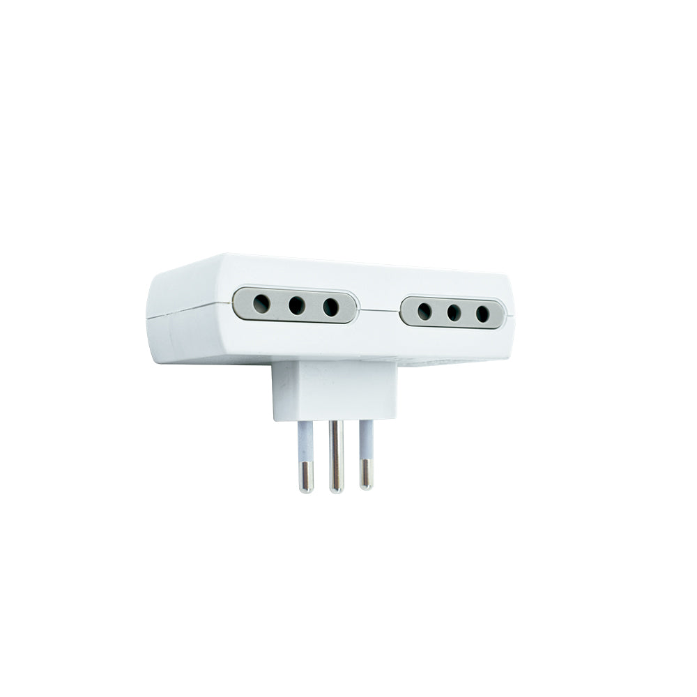 ENCHUFE MACHO LATERAL 2P+T 4 HEMBRAS BLANCO