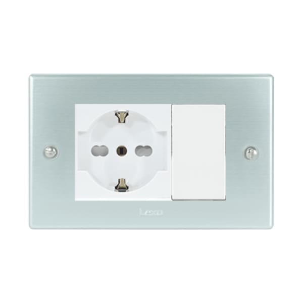 Toma corriente austral SCHUKO 10/16A 250V PLATA blanco armado